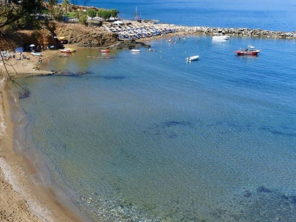 Panormo Beach