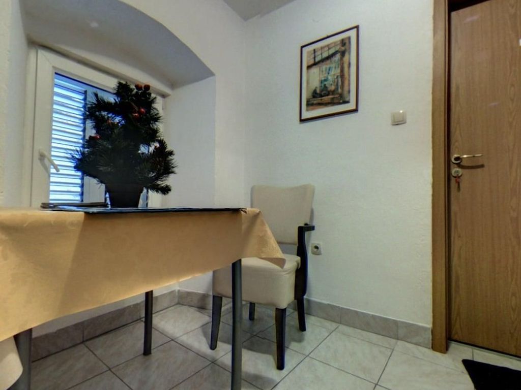 Rooms Damira Split