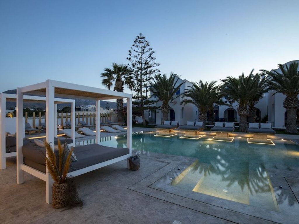 Louis Studios Hotel