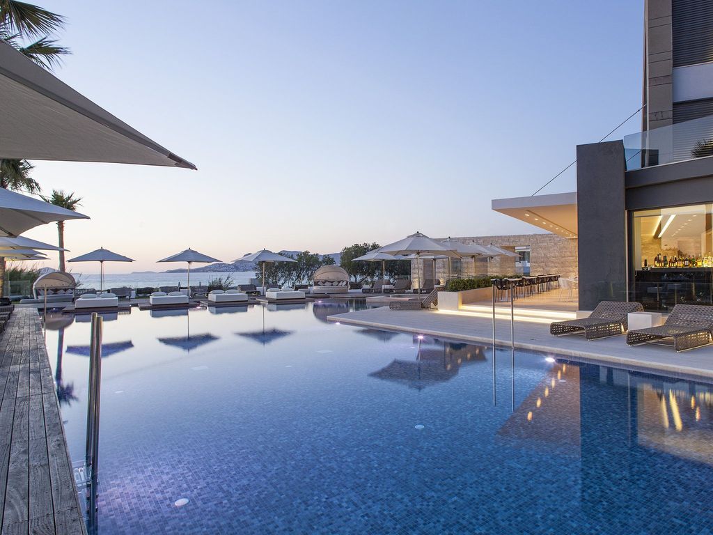 Aqua Blu Boutique Hotel  & Spa