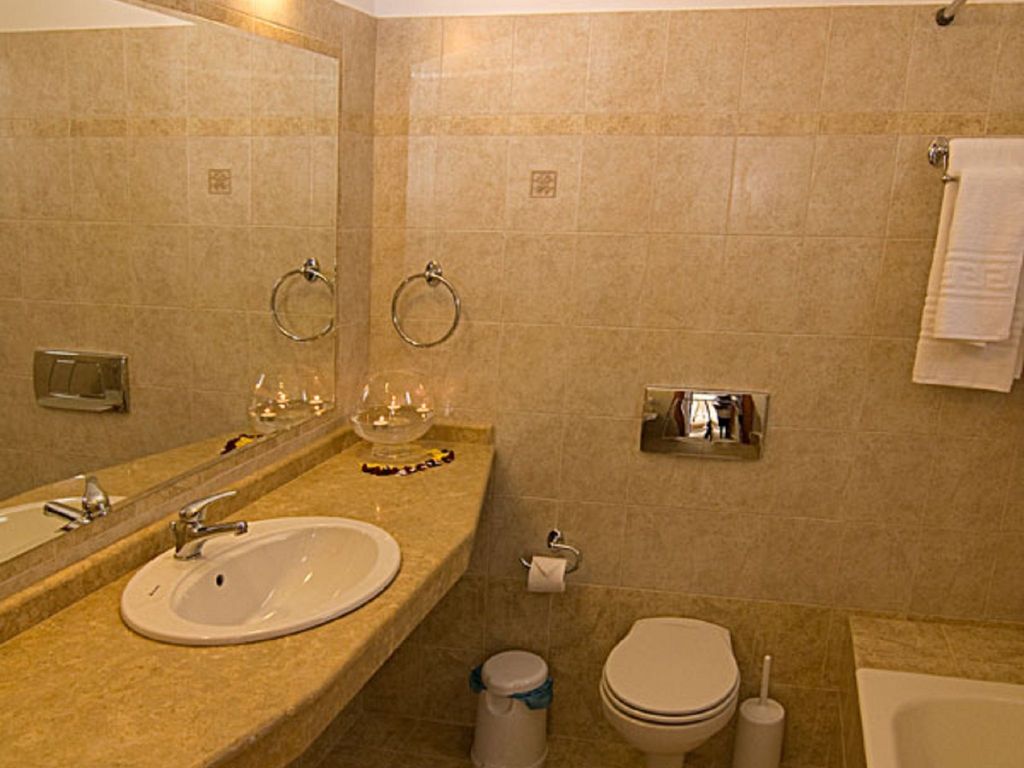 Lindos Blue Sky Studios & Apartments