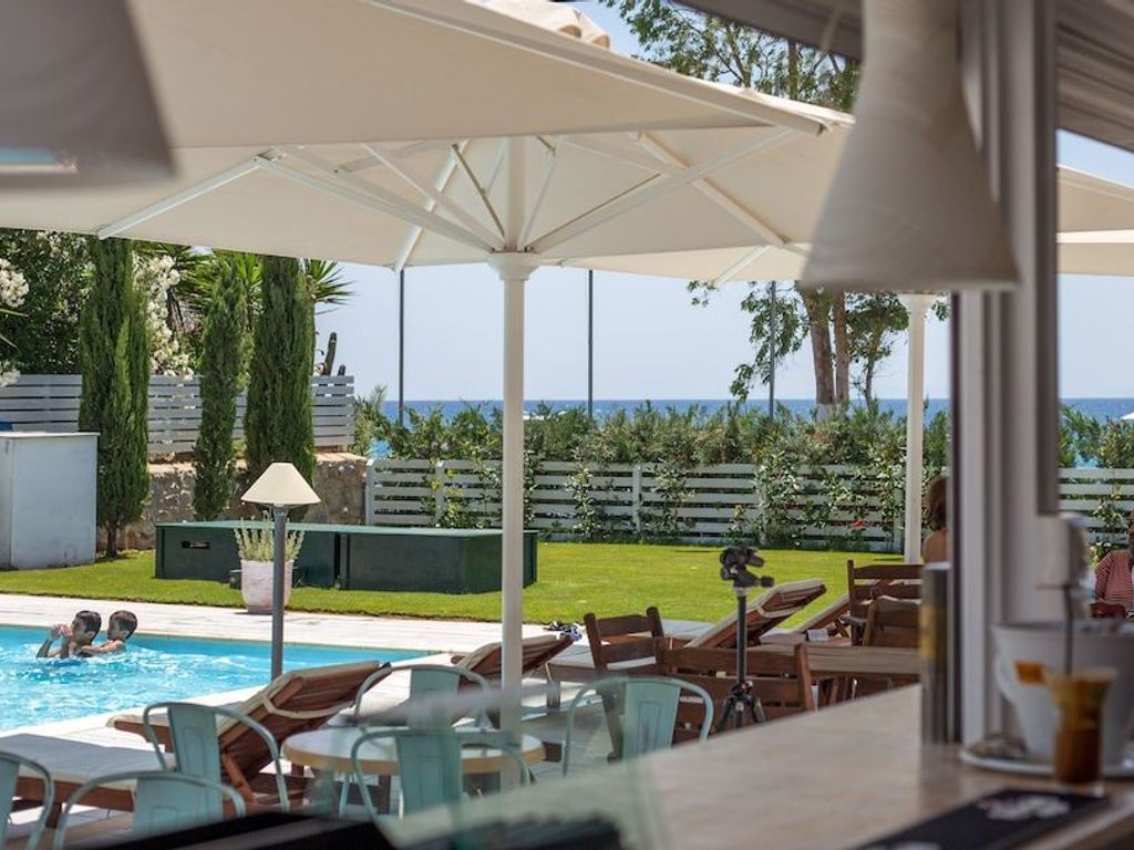 Thirides Beach Resort