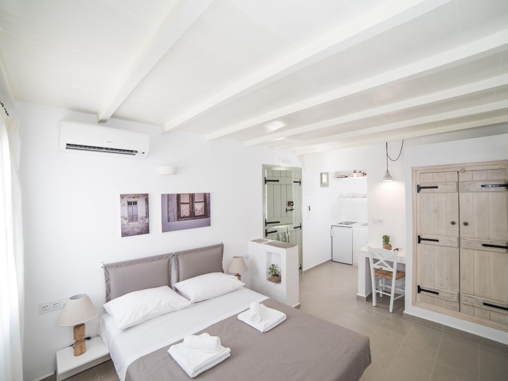 Nastasia Village Elegant Hotel