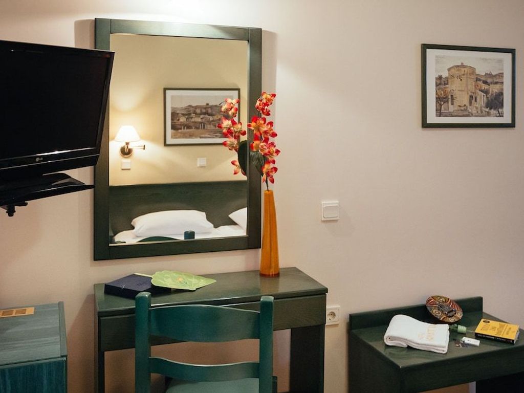 Ignatia Hotel