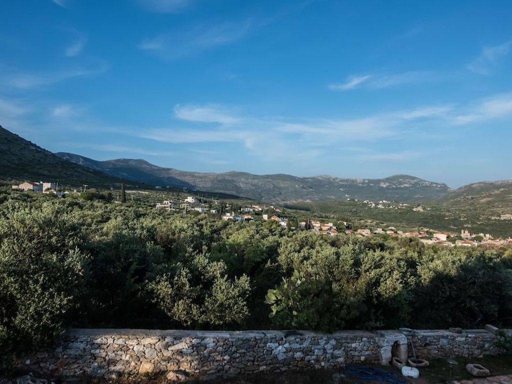 Xemoni Hotel