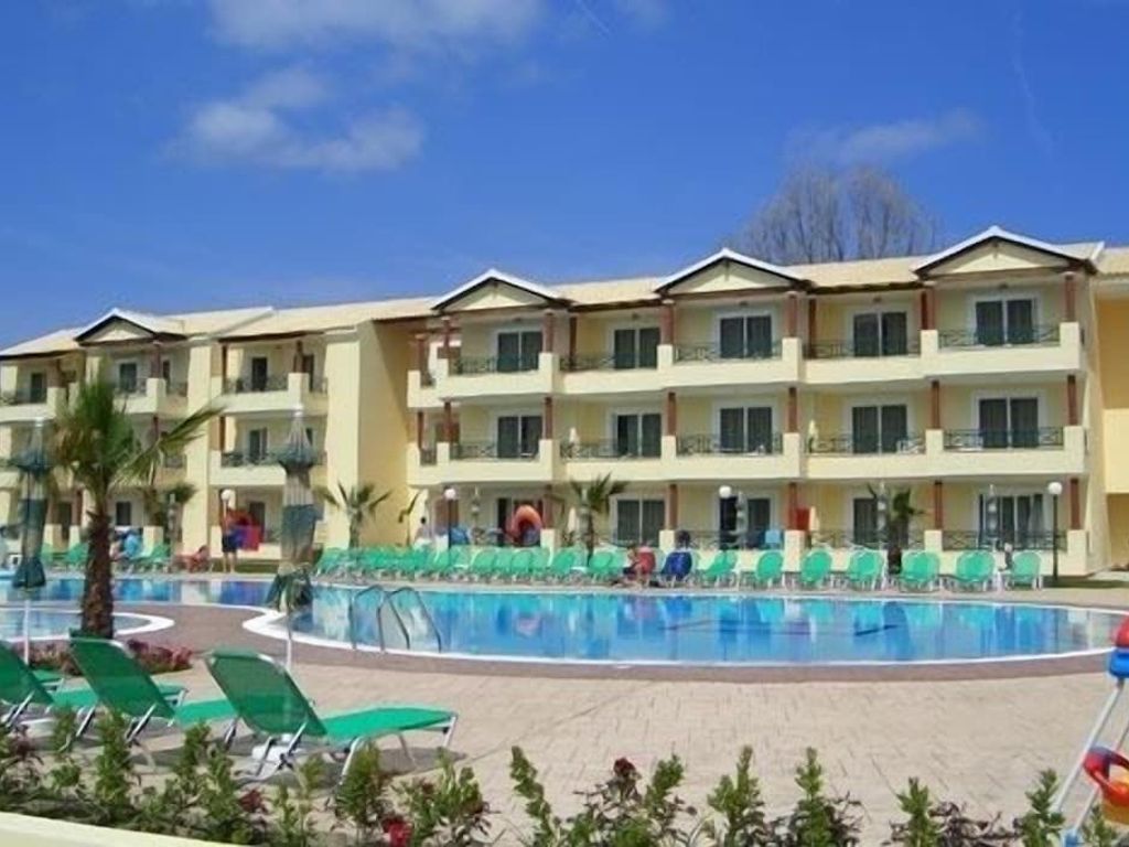 Damia Hotel