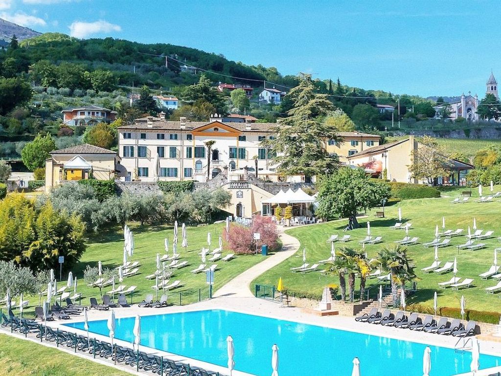 Villa Cariola