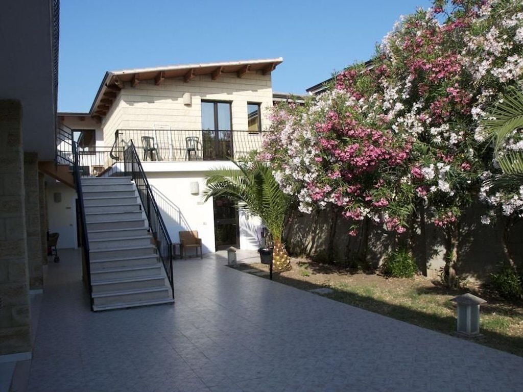 Hotel Club - Baia Dei Gigli