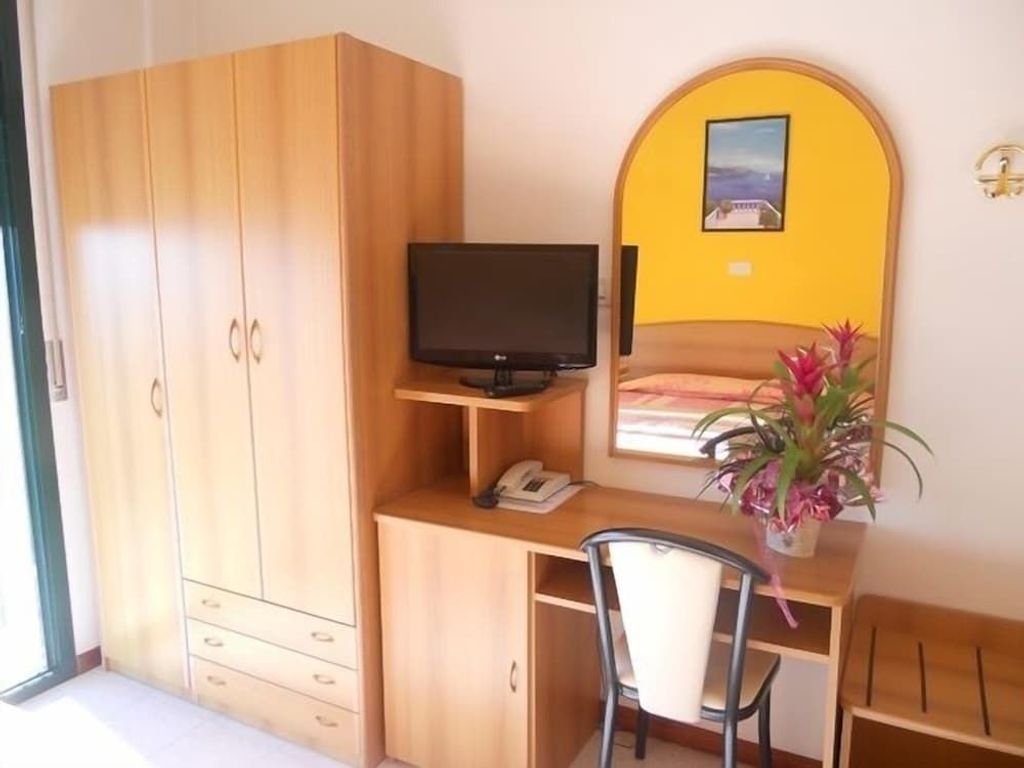 Hotel Emilia