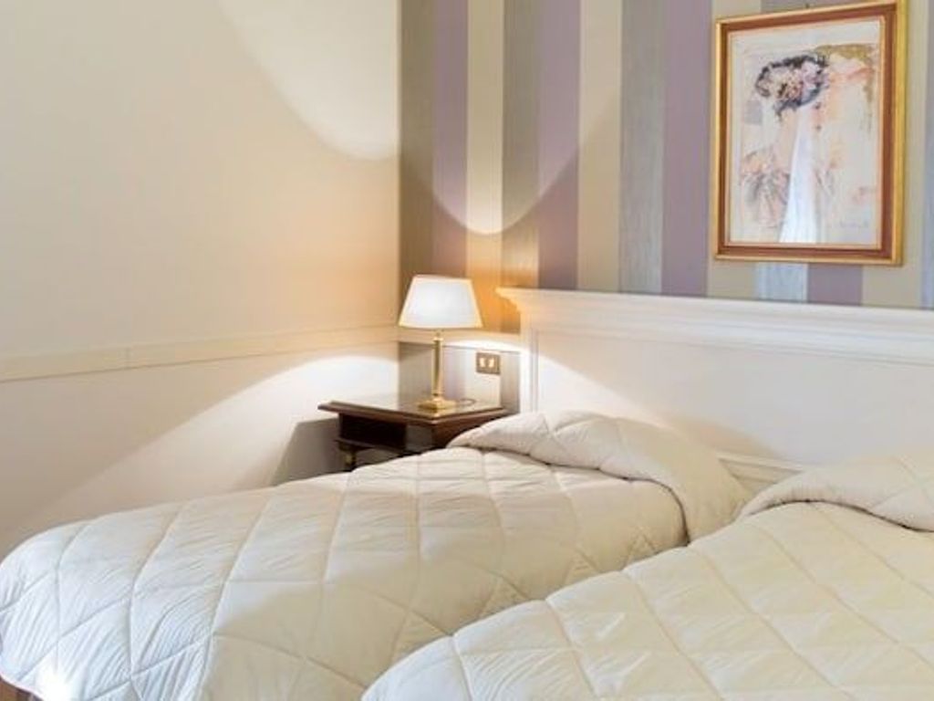Tuder Hotel