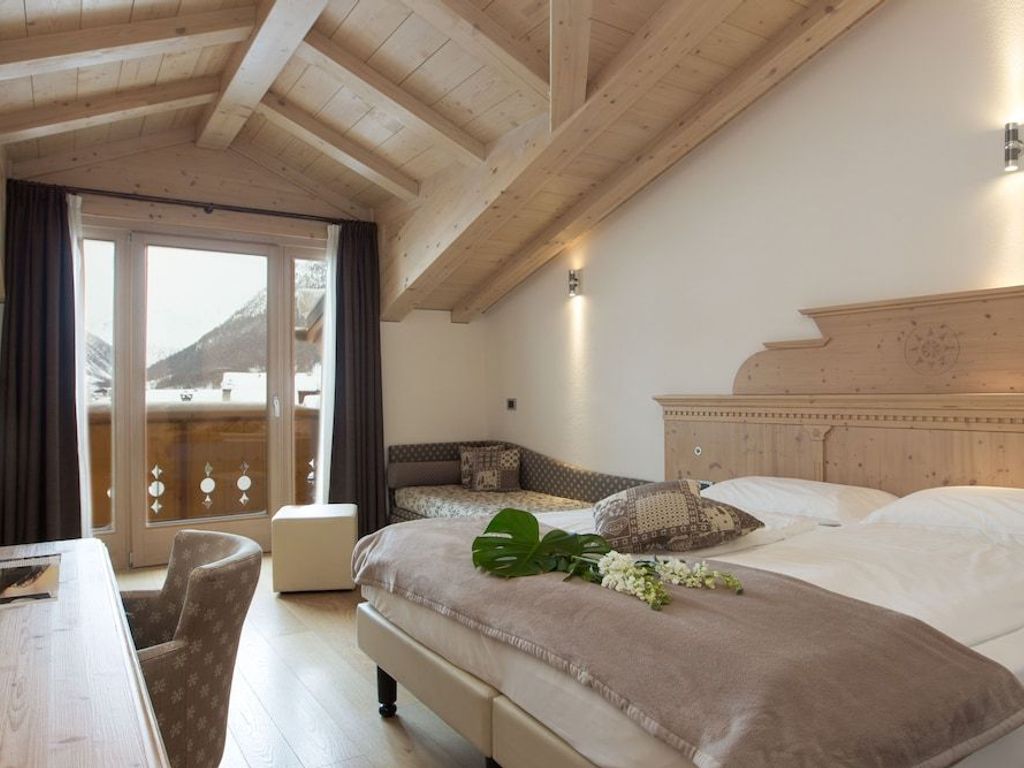 Alba Alpine Hotel