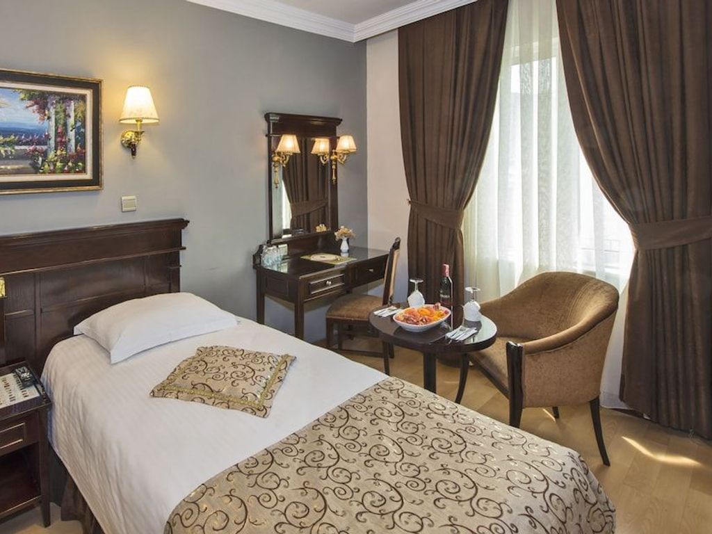Laleli Gonen Hotel