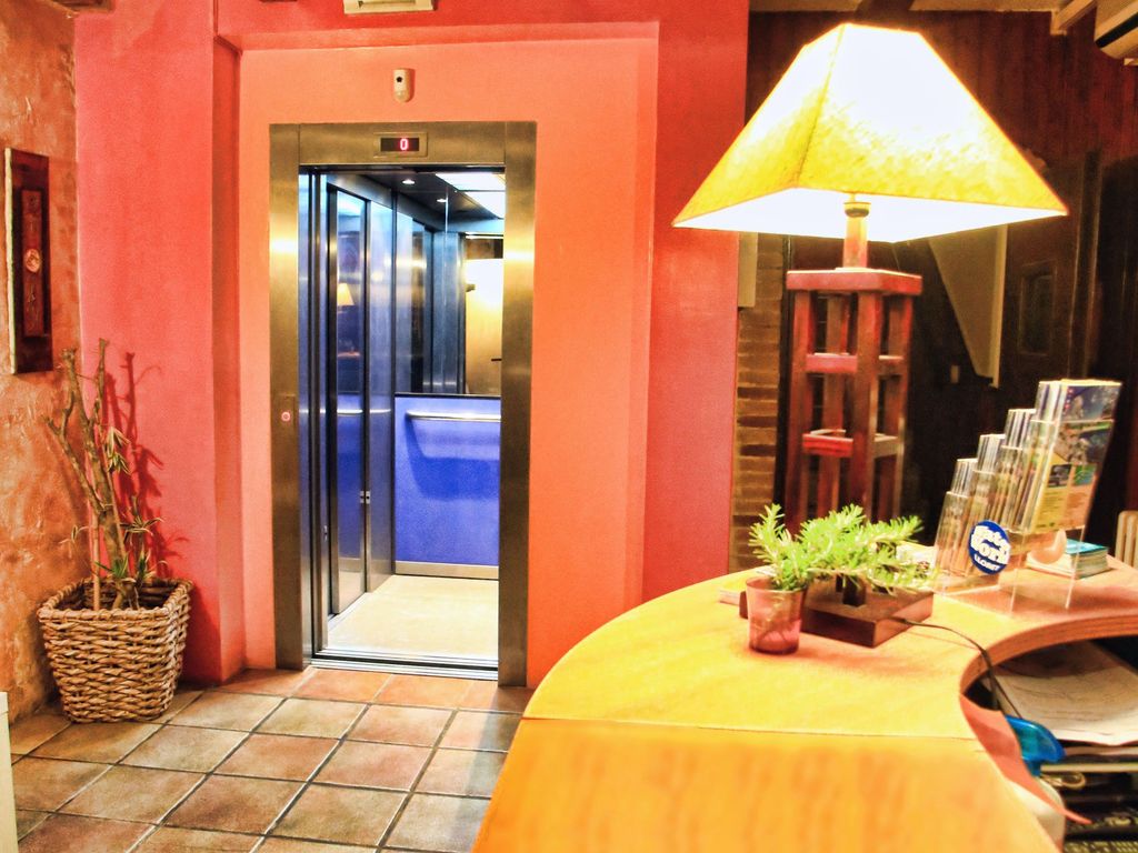 Isabel Hostal