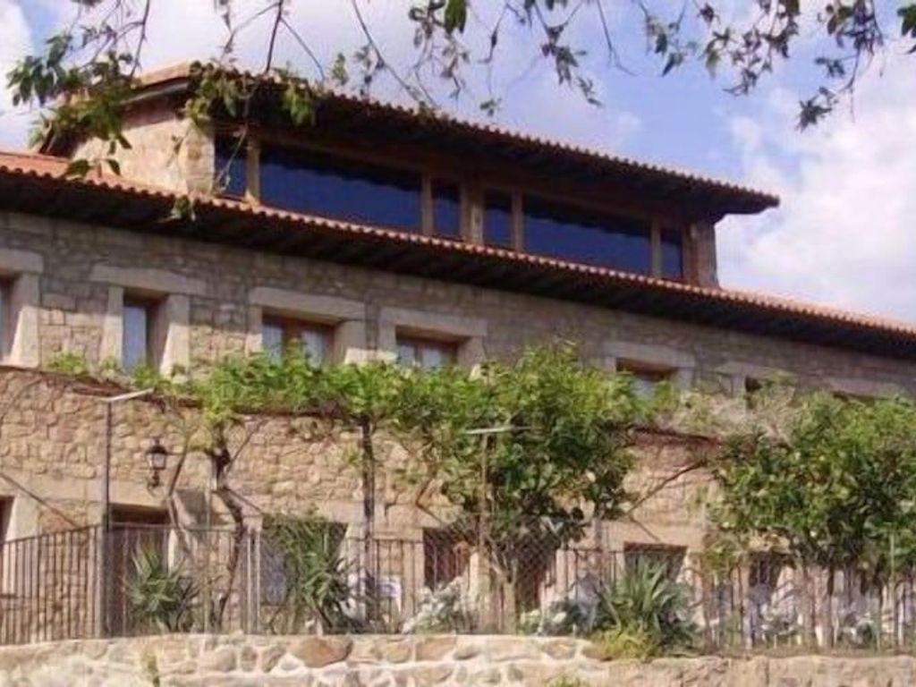 Hotel Casa Rural Ropino