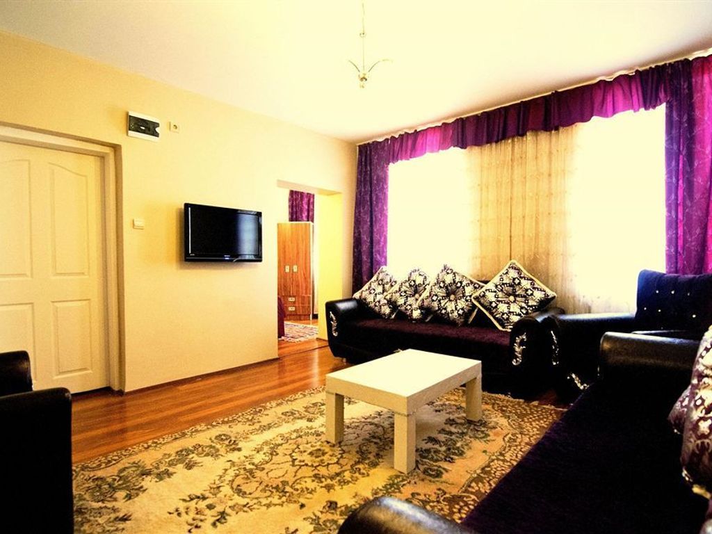 By Pera Suites