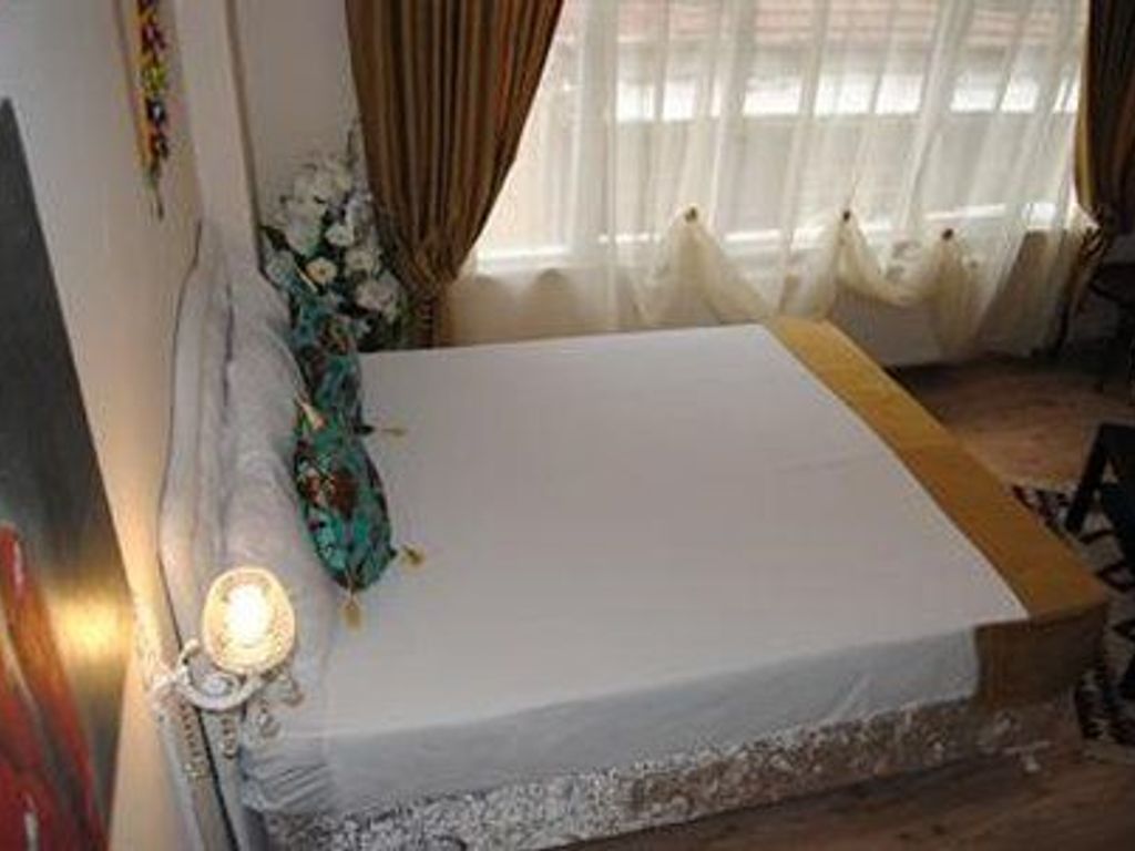Falcon Apart Hotel