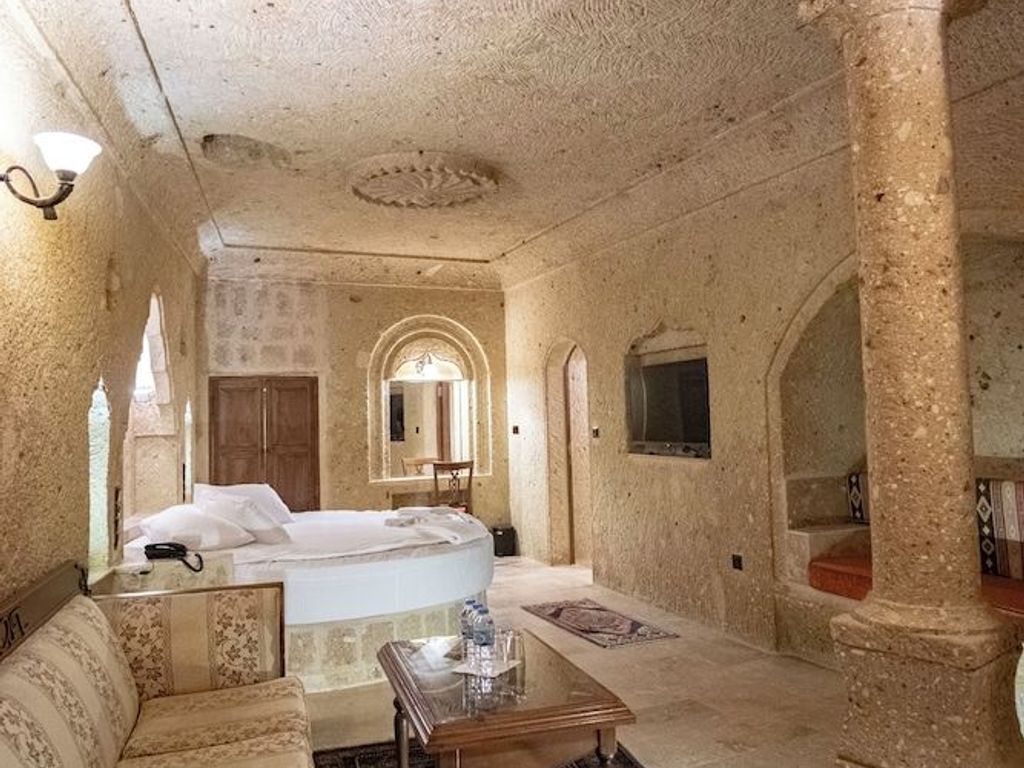 Kemerhan Hotel & Cave Suites