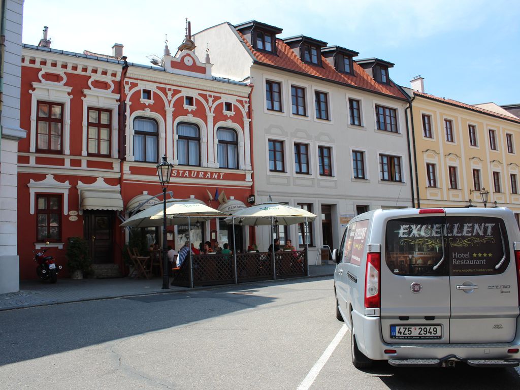 Hotel Excellent