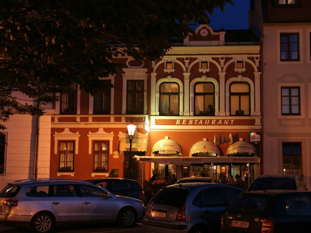 Hotel Excellent
