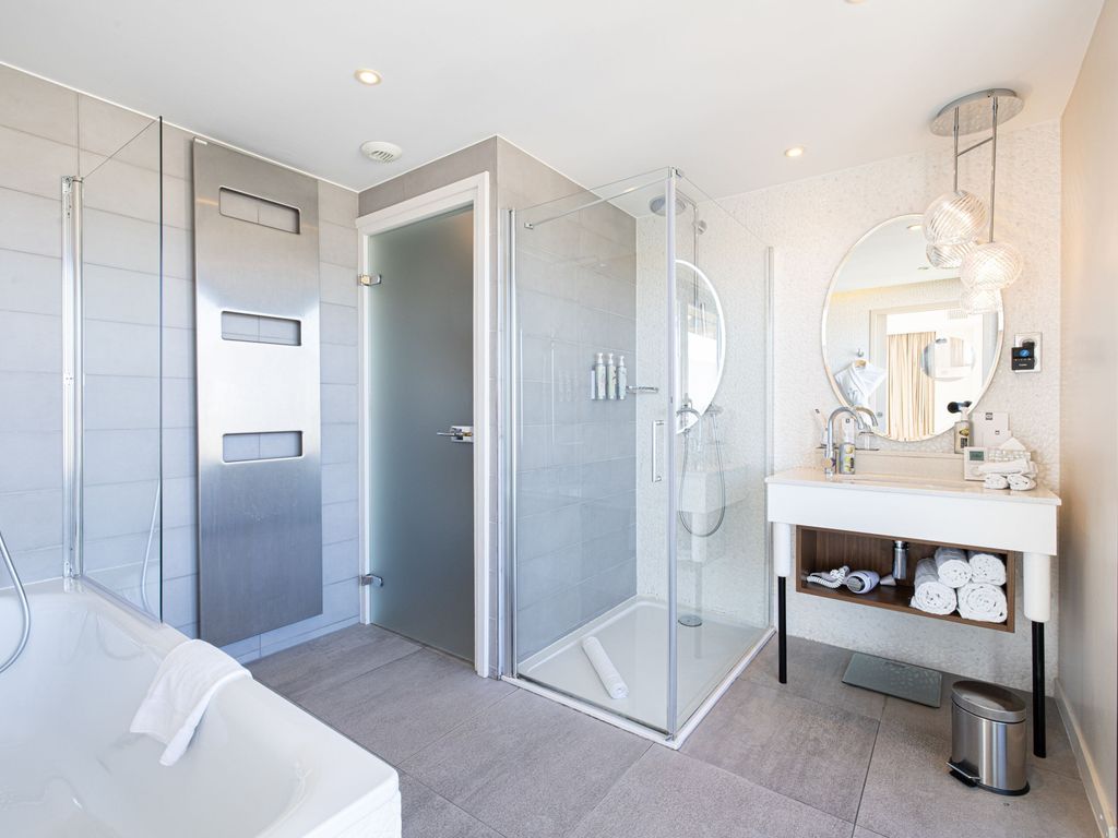 Renaissance Aix-en-Provence Hotel