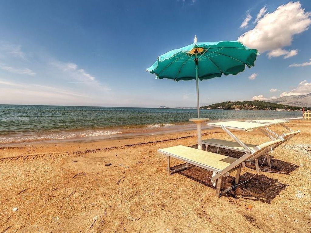 Baron Beach Hotel