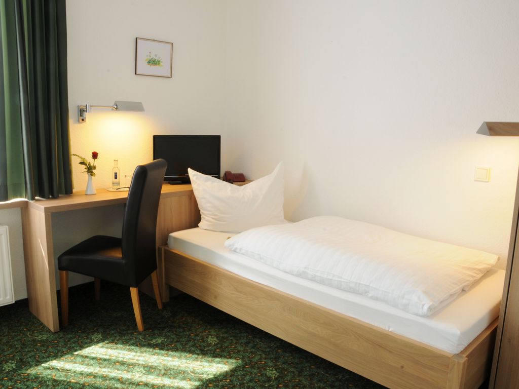 Zur Traube Garni Hotel