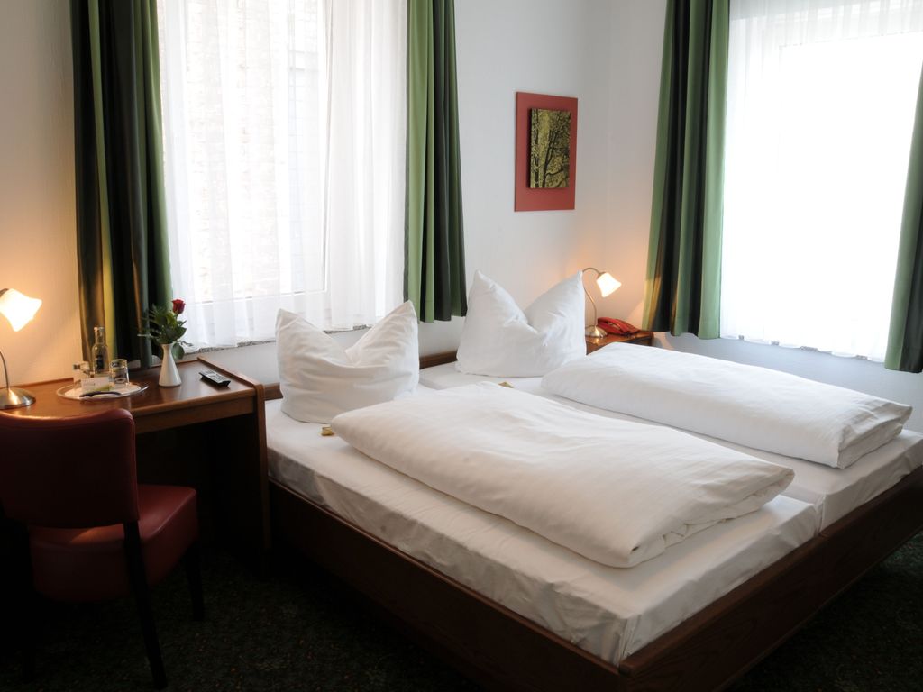 Zur Traube Garni Hotel