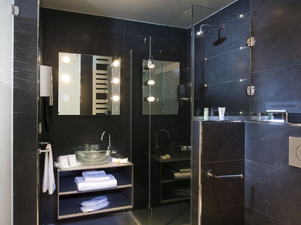 Lyric Hotel