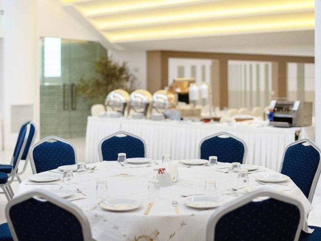 Karalis City Hotel