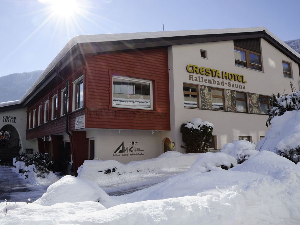 Cresta Hotel