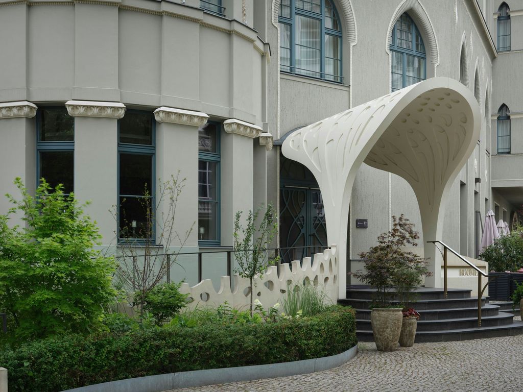 Roomers Berlin Steinplatz an Autograph Collection