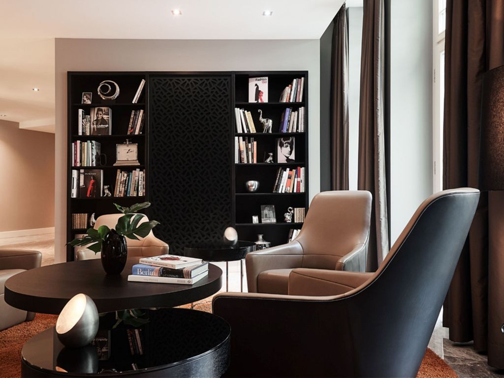 Roomers Berlin Steinplatz an Autograph Collection