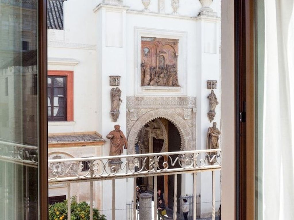 Puerta Catedral Apartments