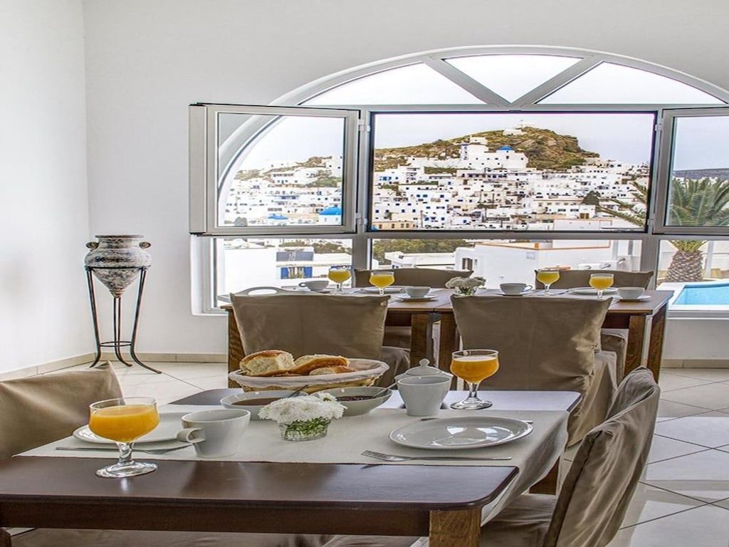 Avanti Hotel