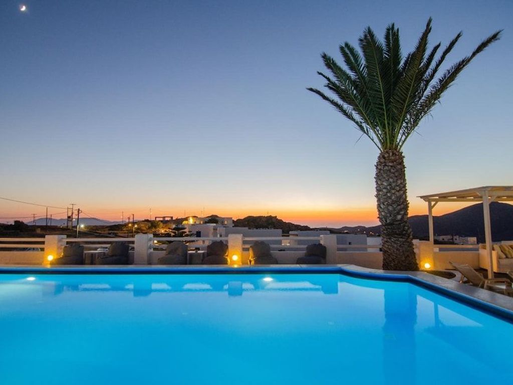 Avanti Hotel