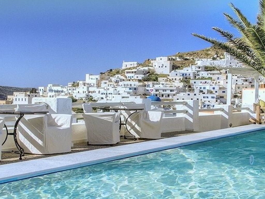 Avanti Hotel