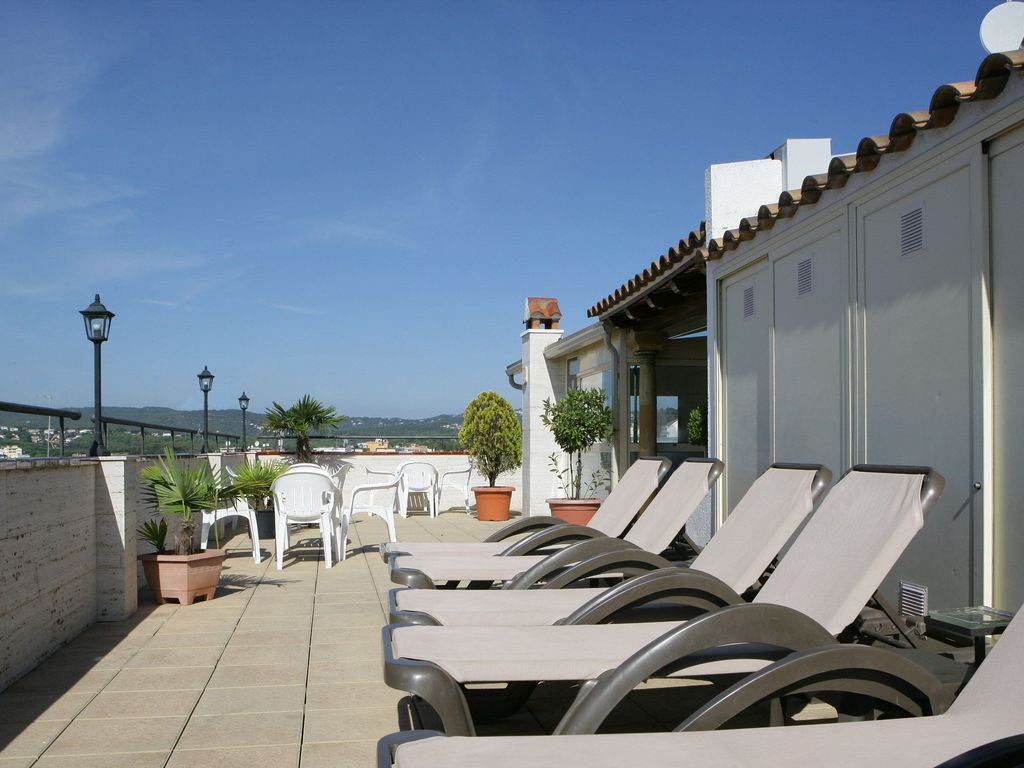 Rosa Clara Apartments Adults Only