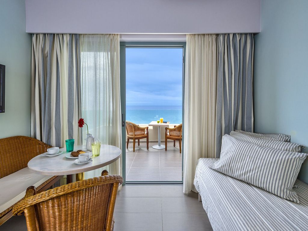 Palm Beach Hotel Apartments