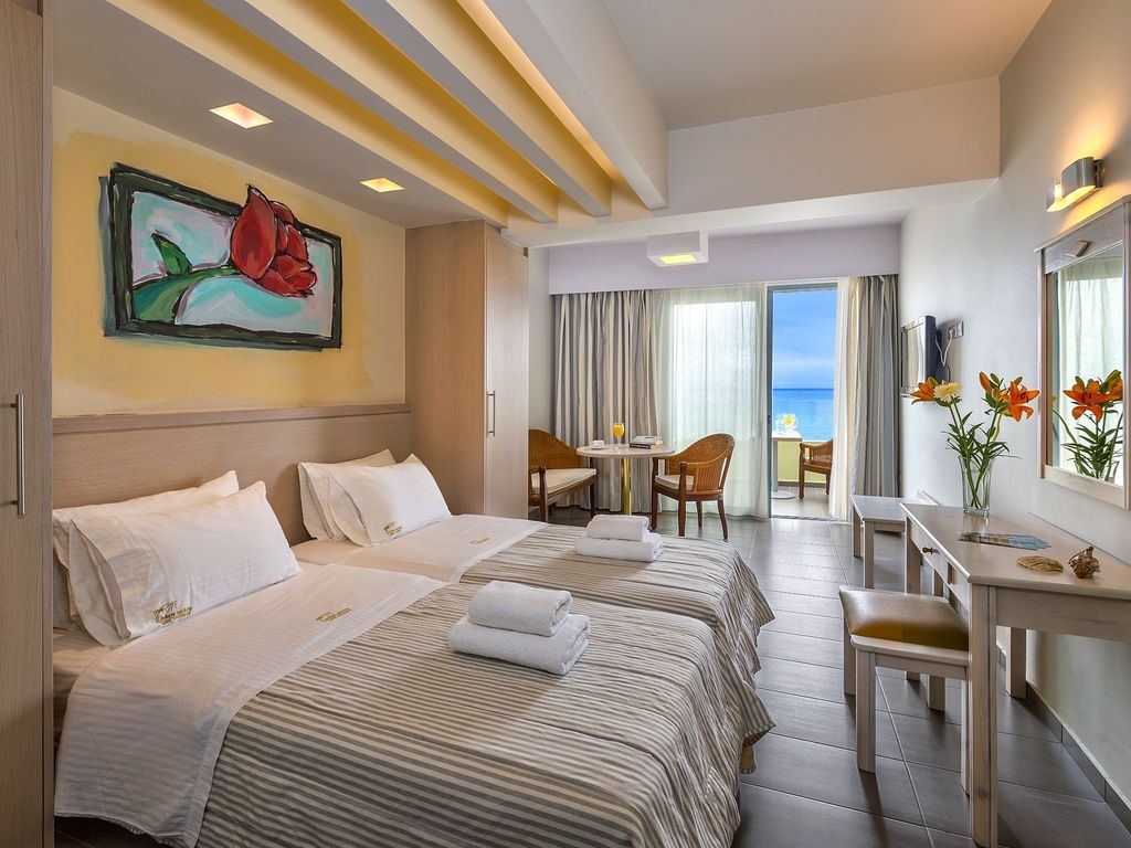 Palm Beach Hotel Apartments