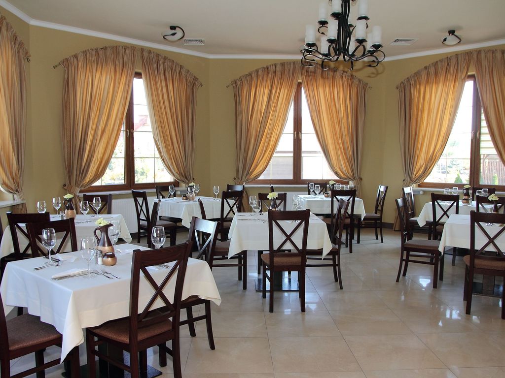 Ambasada