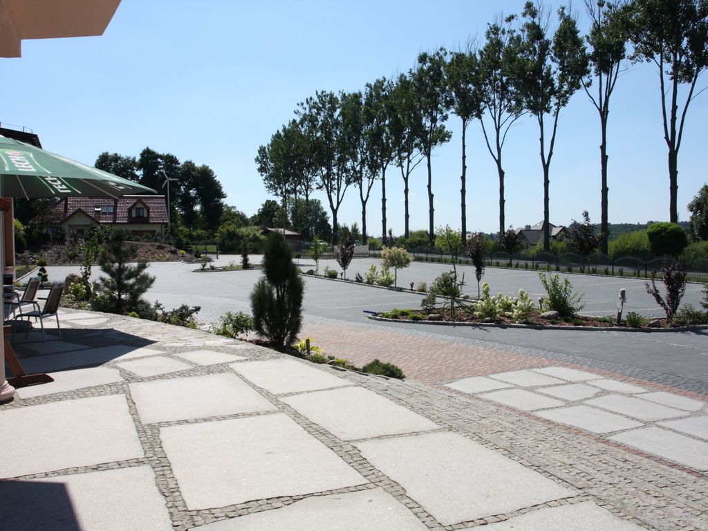 Ambasada