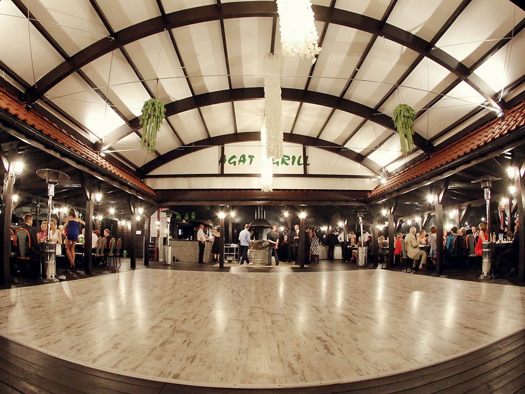 Agat Hotel Hotel, Restauracja