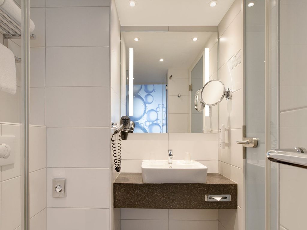 Holiday Inn BERLIN - CITY EAST SIDE by IHG
