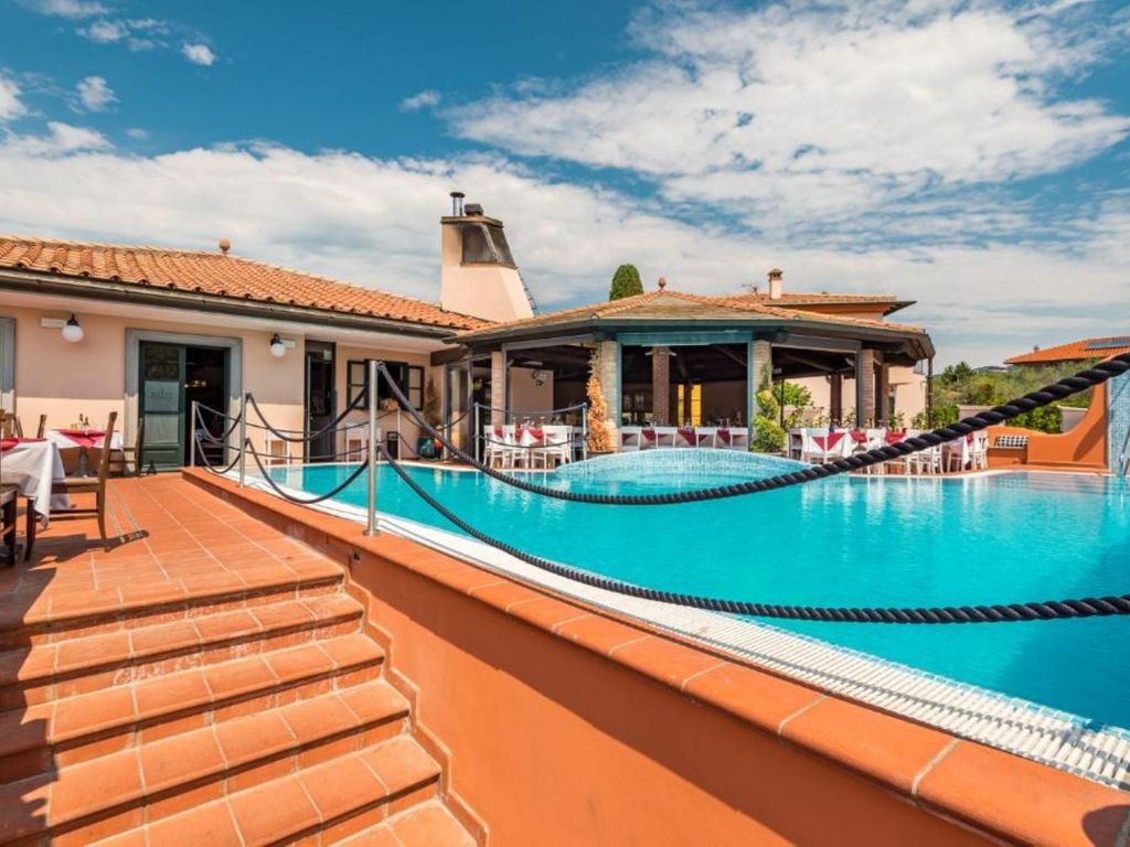 La Pietra