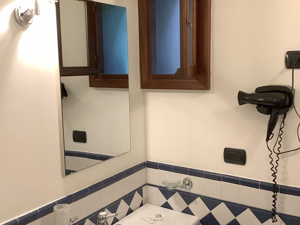 La Pietra