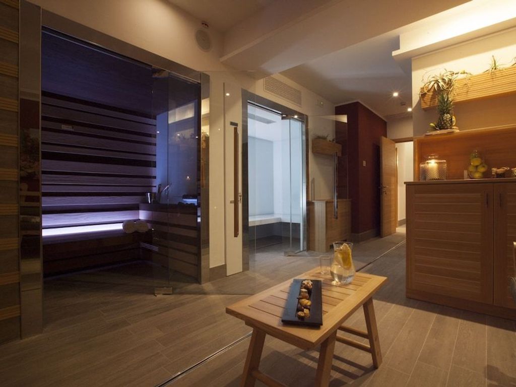 Tasso Suites & Spa
