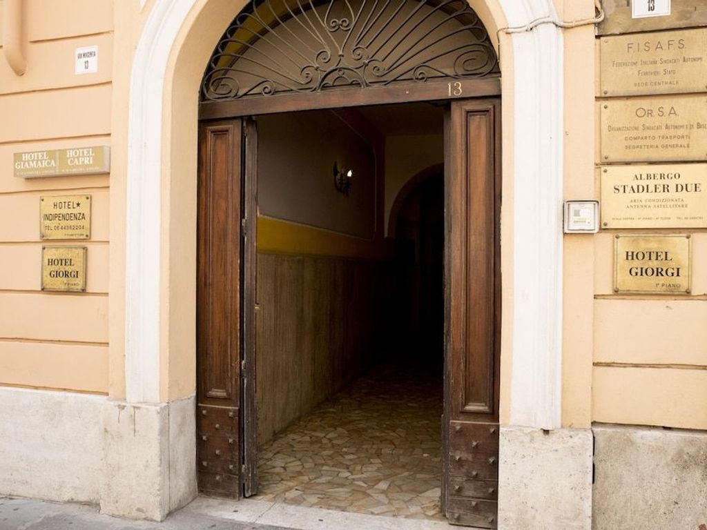 Hotel Capri