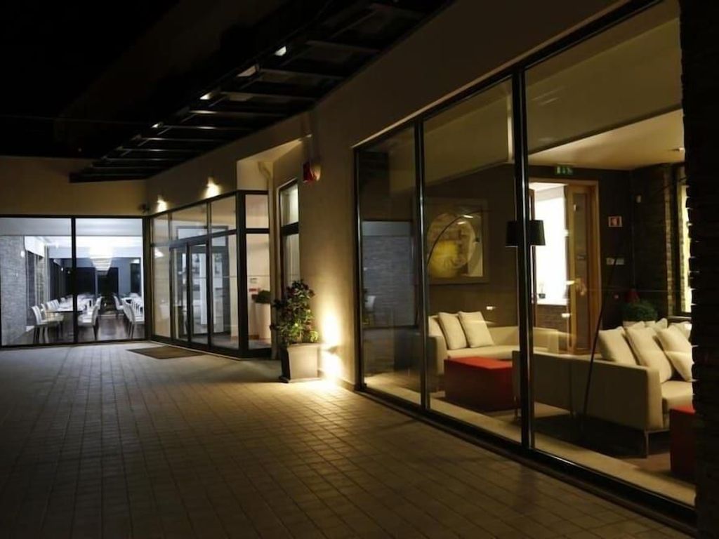 LBV House Hotel