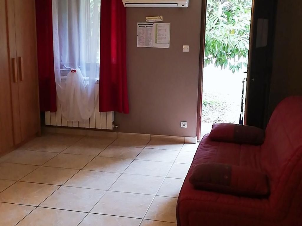 La Chaumière