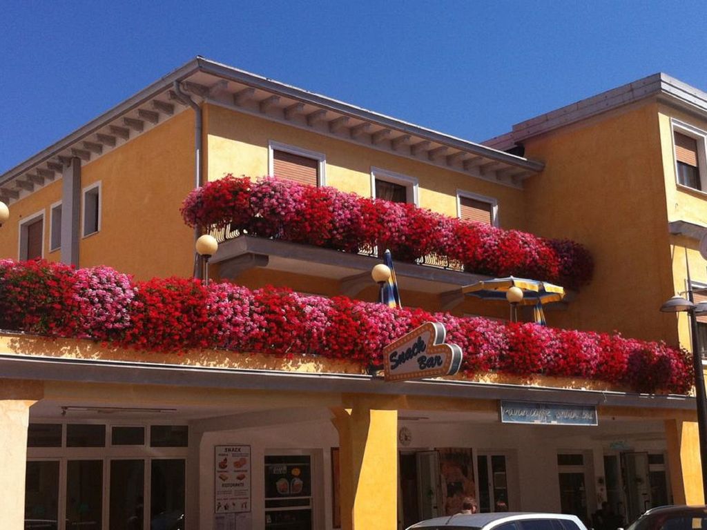 Al Mare Hotel